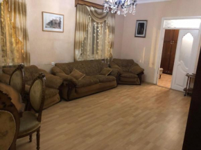 3-х комнатная квартира в центре города Apartment with 3 bedrooms in the centre of the city